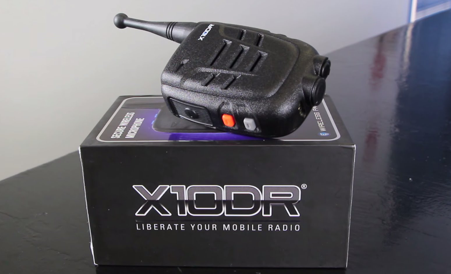 X10DR mikrofon za radijske postaje z embalažo